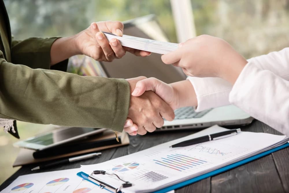 Why Banks and NBFCs Bundle Roadside Assistance (RSA) with Vehicle Loans in India