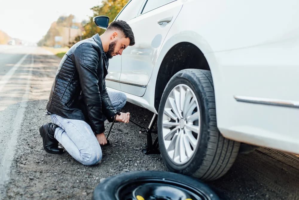 Flat Tyre Dilemma: Roadside Resilience Without a Spare