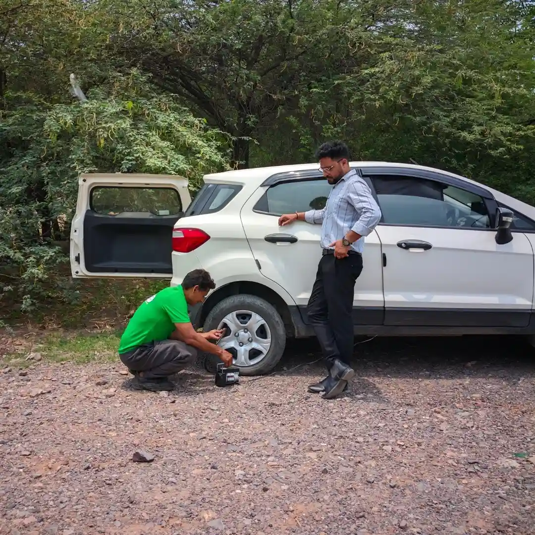 Your Trusted Roadside Companion Your Trusted Roadside Companion